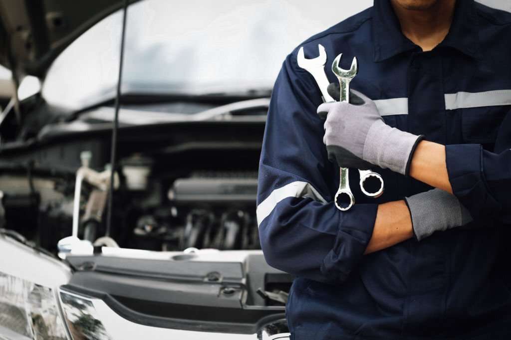 Auto repair and maintenance services