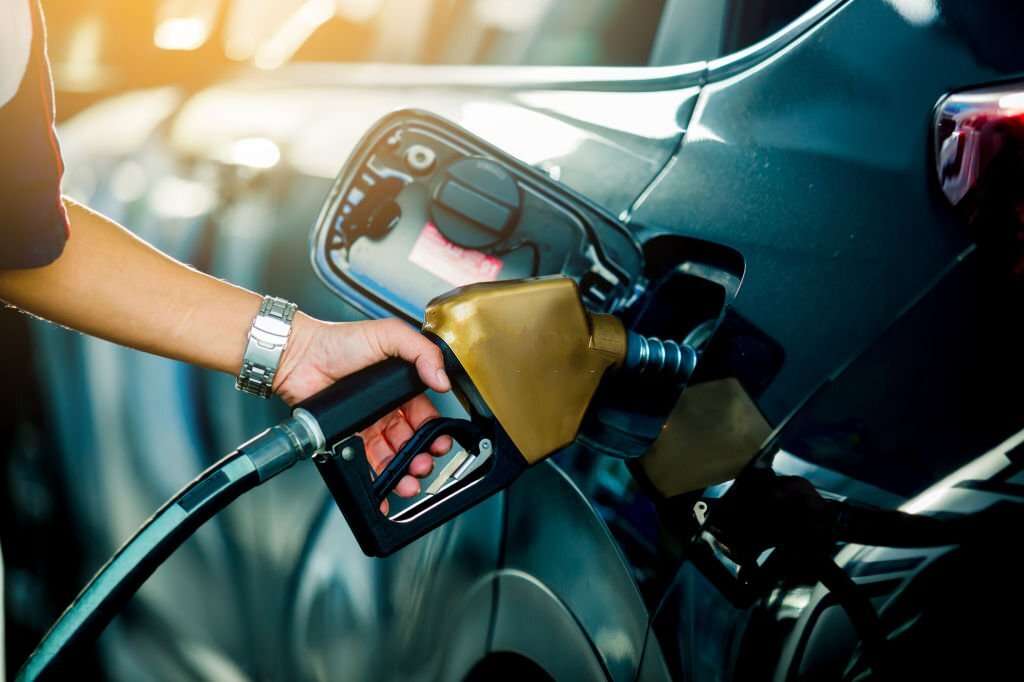 Auto repair and maintenance services